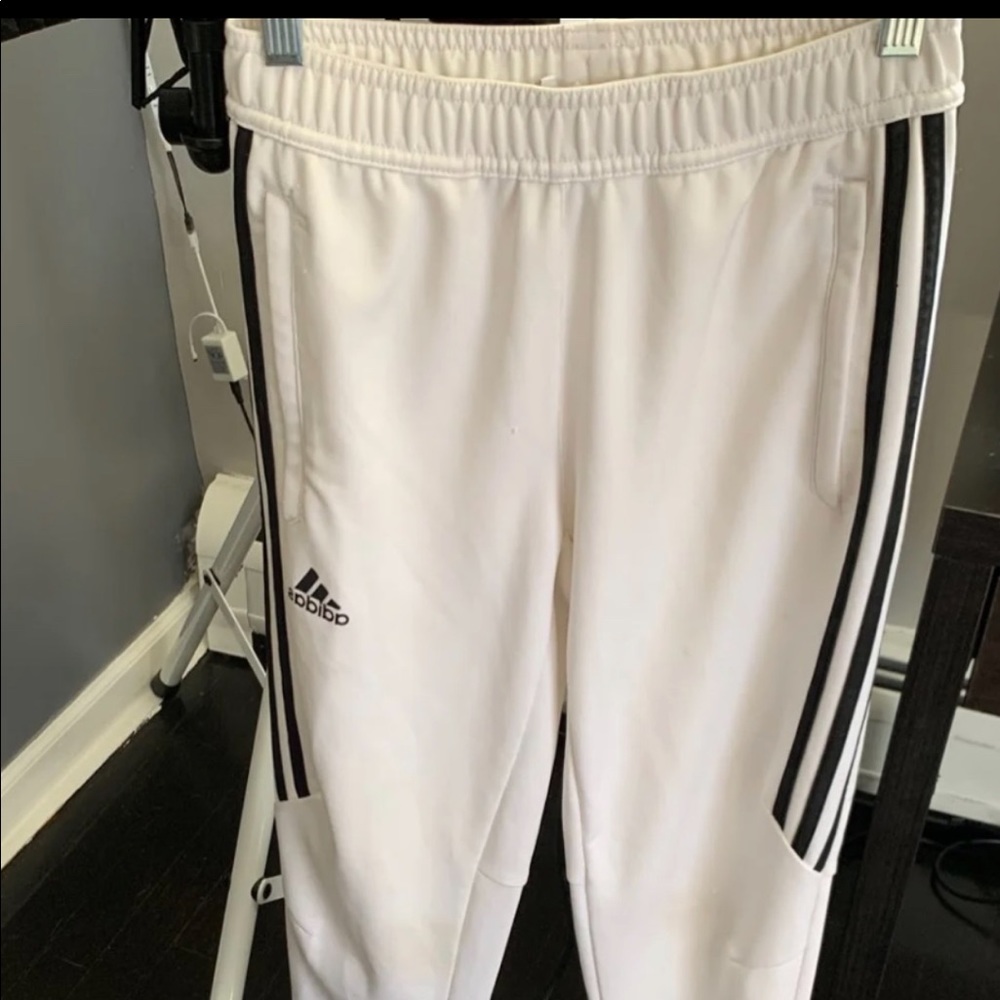 Women’s sweats